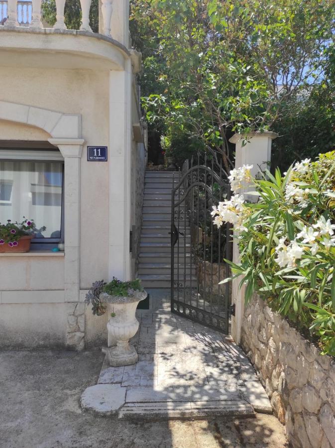 Villa Caroline Trogir Eksteriør bilde